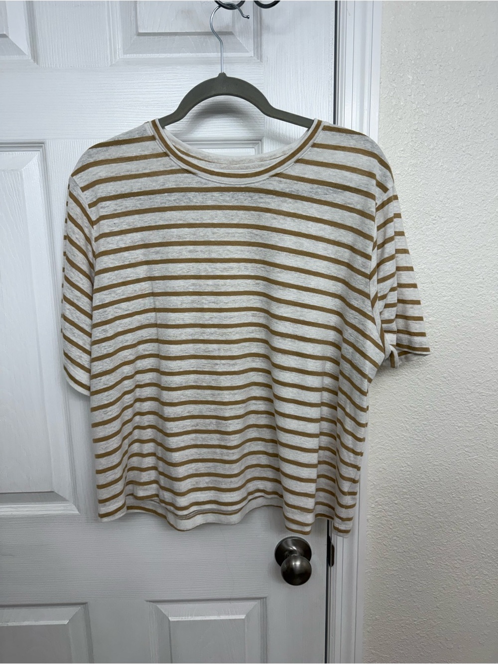 Universal Thread Striped Short-Sleeve Tee in White and Tan